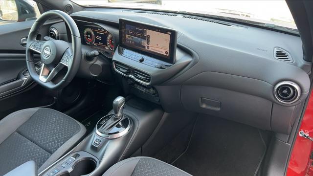 Nissan Juke image 6