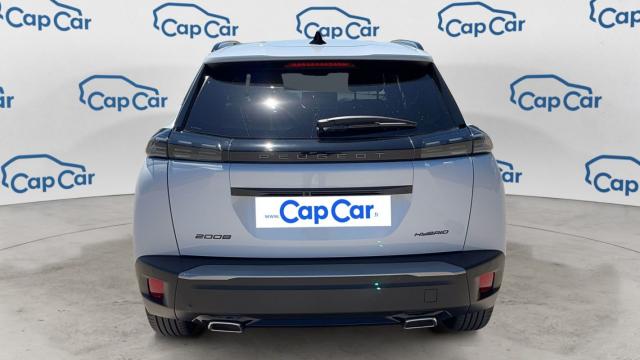 Peugeot 2008 image 2