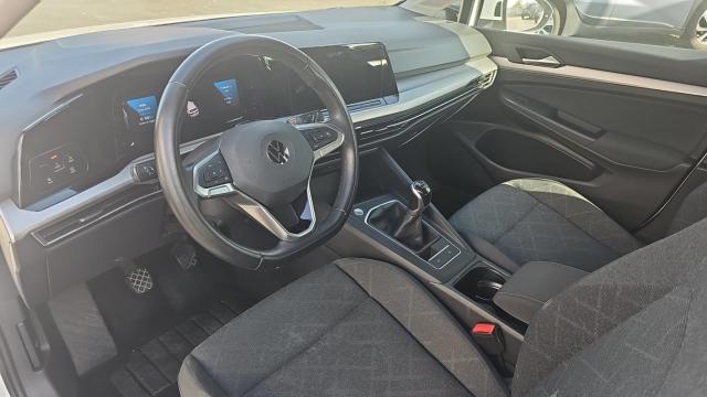 Volkswagen Golf image 7