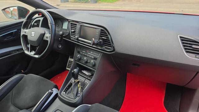 Seat Leon image 6