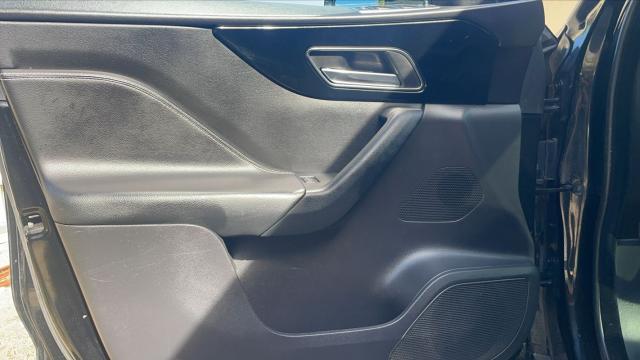 Jaguar F-Pace image 1