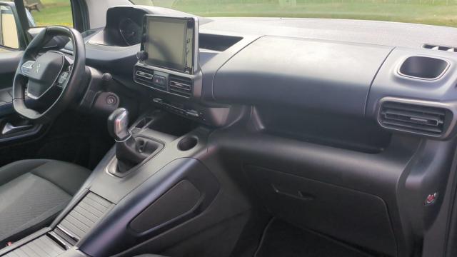 Peugeot Rifter image 8
