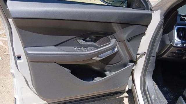Jaguar E-Pace image 6