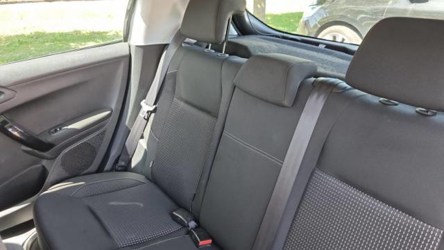 Peugeot 208 image 6