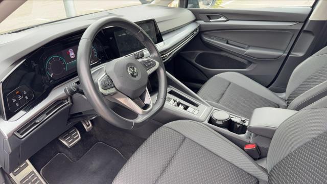 Volkswagen Golf image 3