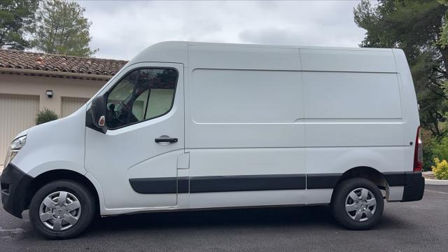 Nissan Nv400 image 1