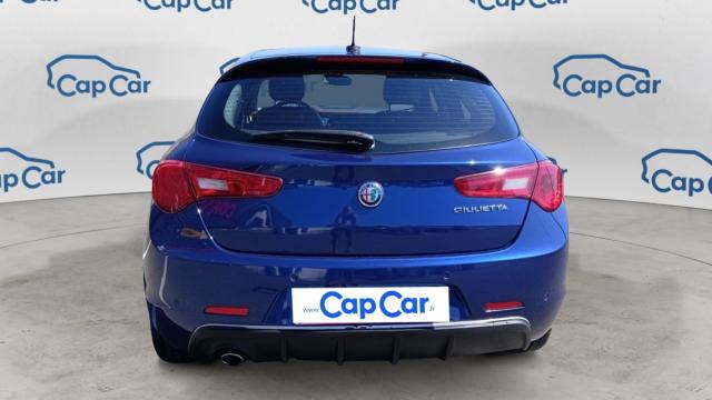 Alfa Romeo Giulietta image 4