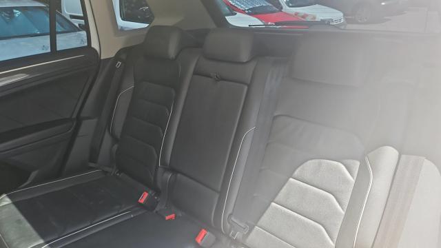 Volkswagen Tiguan image 6
