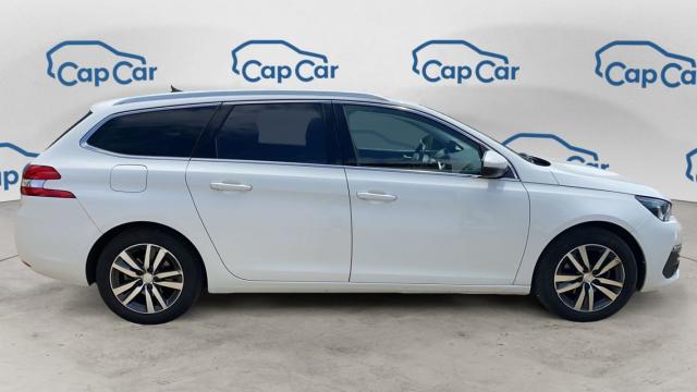 Peugeot 308 image 2