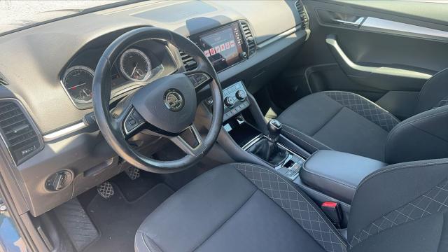 Skoda Karoq image 4