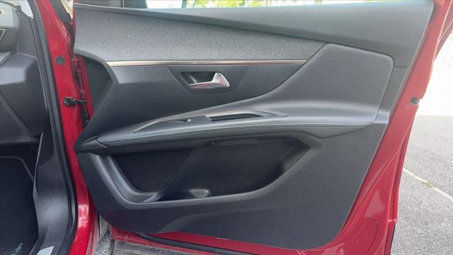 Peugeot 3008 image 9