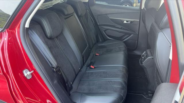 Peugeot 3008 image 2