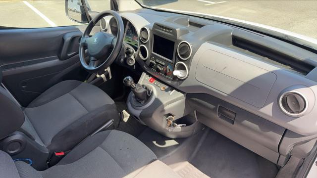 Peugeot Partner image 3