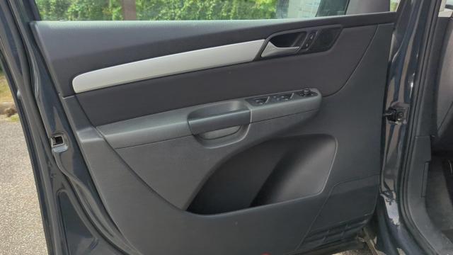 Volkswagen Sharan image 1