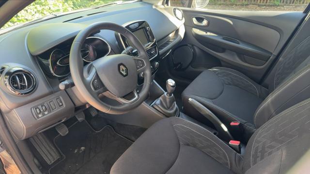 Renault Clio image 1
