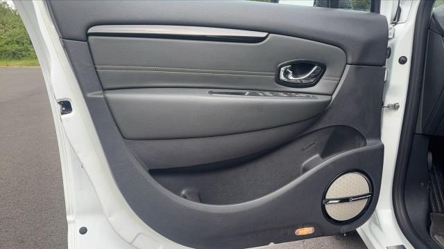 Renault Scénic image 1
