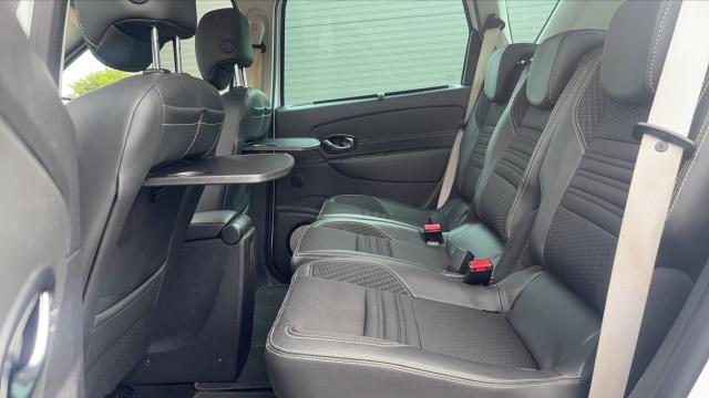 Renault Scénic image 8