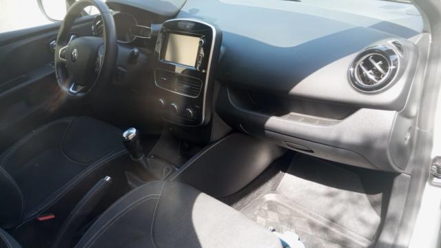 Renault Clio image 1