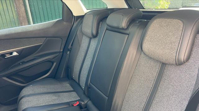Peugeot 3008 image 7