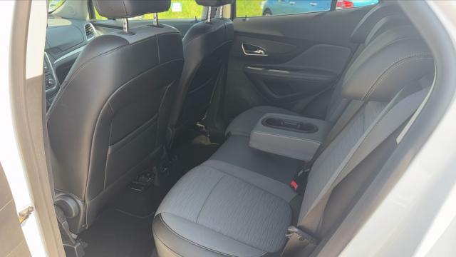 Opel Mokka image 2