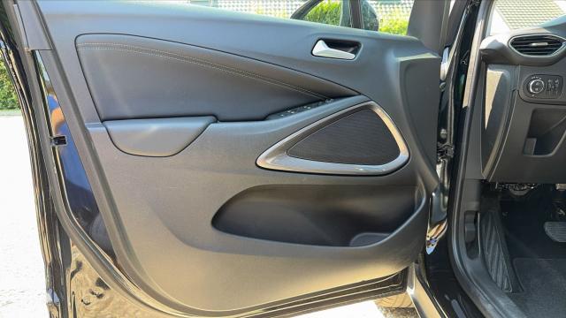 Opel Crossland image 6