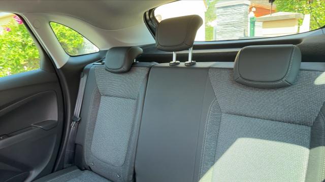Opel Crossland image 8