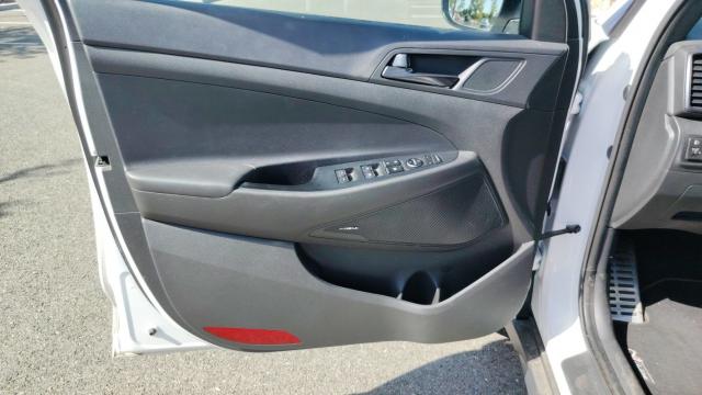 Hyundai Tucson image 3