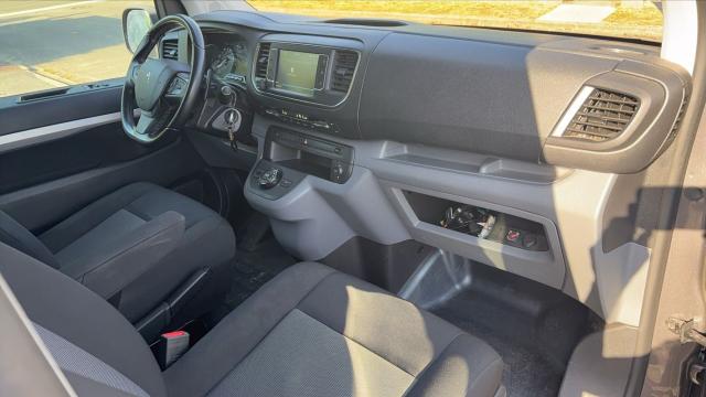 Peugeot Expert image 1