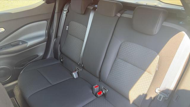 Nissan Juke image 7