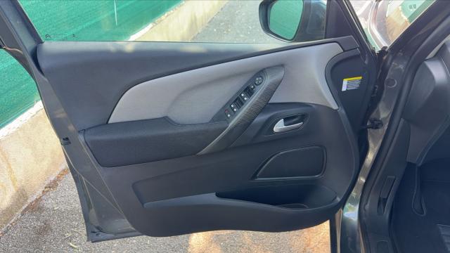Citroen Grand C4 Picasso image 8
