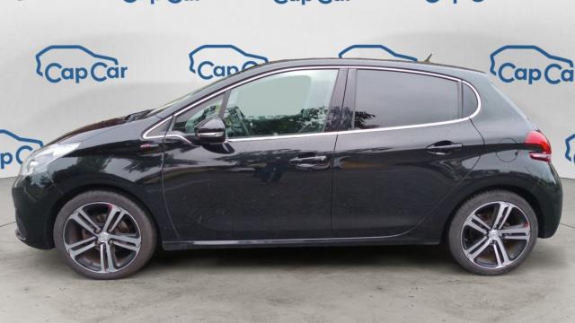 Peugeot 208 image 8