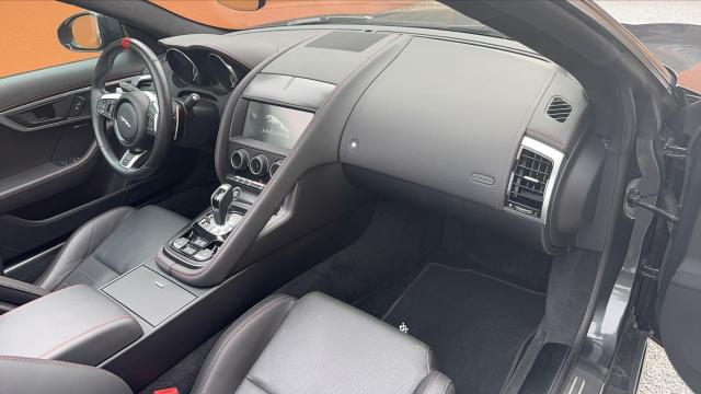 Jaguar F-Type image 4