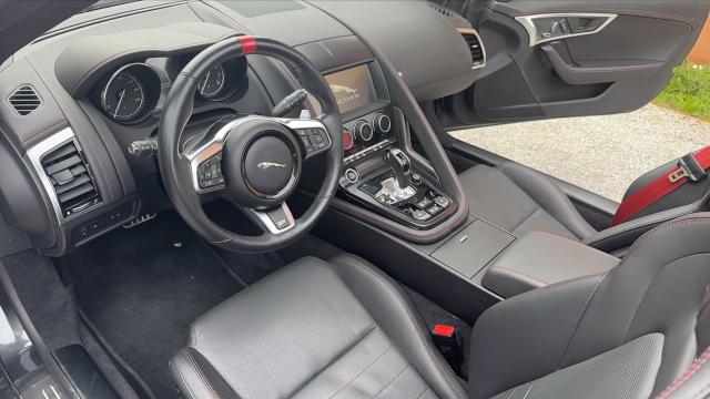 Jaguar F-Type image 7