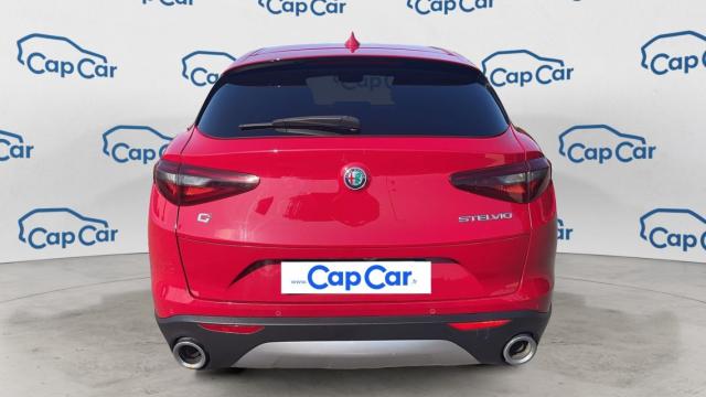 Alfa Romeo Stelvio image 7