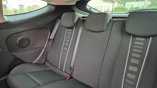Renault Mégane Coupé image 6