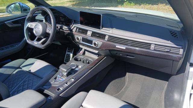 Audi S5 Cabriolet image 1