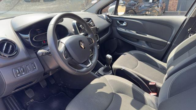 Renault Clio image 2