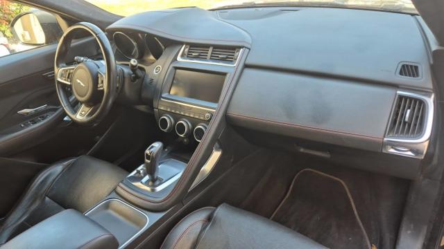 Jaguar E-Pace image 9