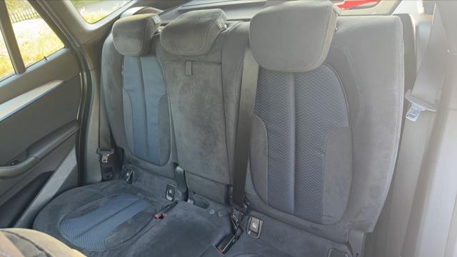 Bmw X1 image 8