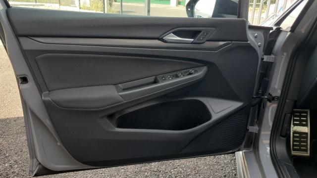 Volkswagen Golf image 2