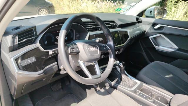 Audi Q3 image 3