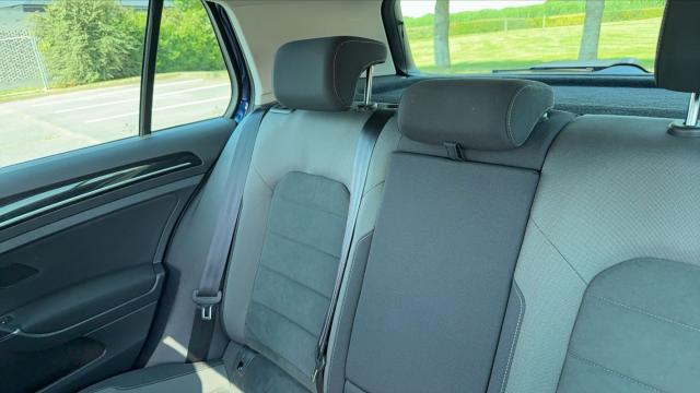 Volkswagen Golf image 5