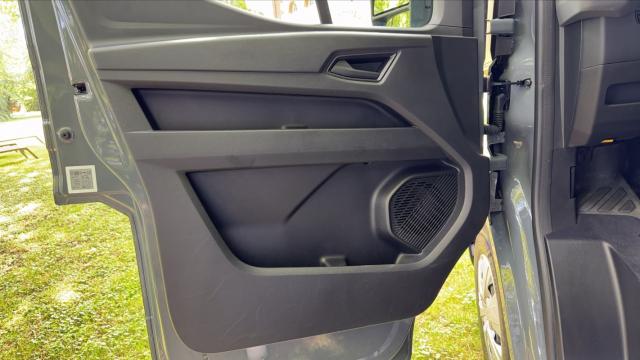 Nissan Interstar image 4