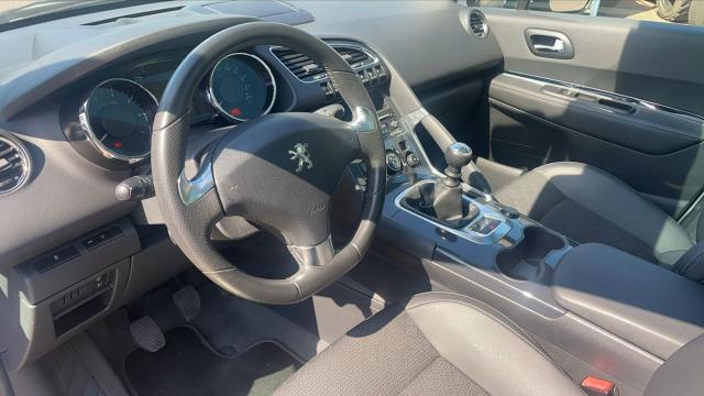 Peugeot 3008 image 4