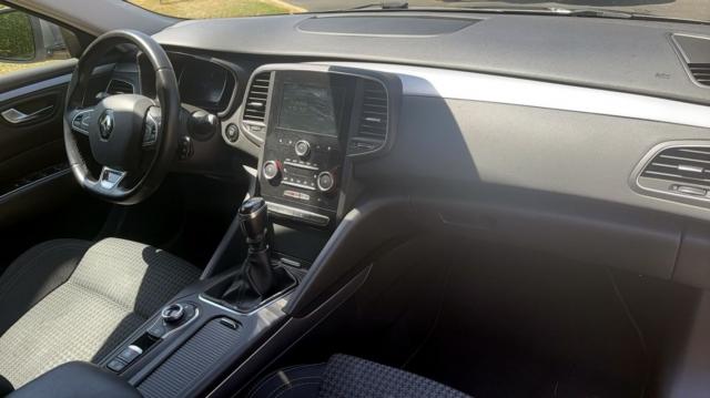 Renault Talisman Estate image 6