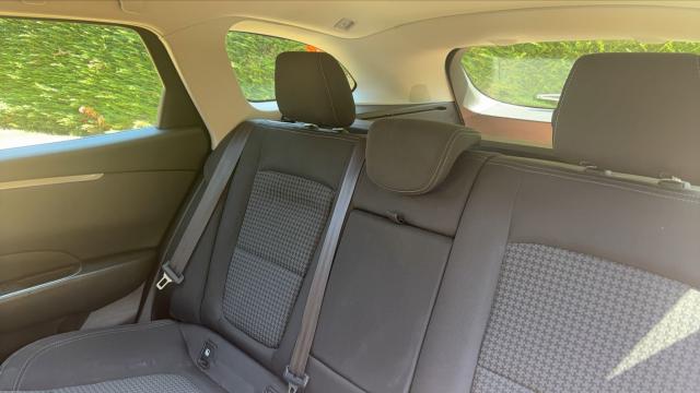 Renault Talisman Estate image 3