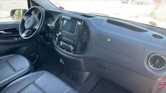 Mercedes Benz Vito image 5
