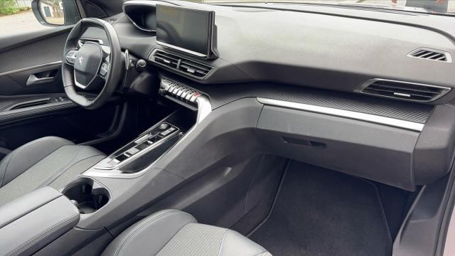 Peugeot 5008 image 5