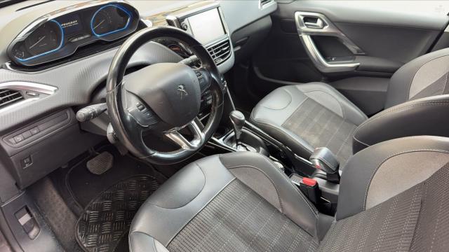 Peugeot 2008 image 4