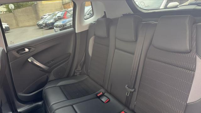 Peugeot 2008 image 1